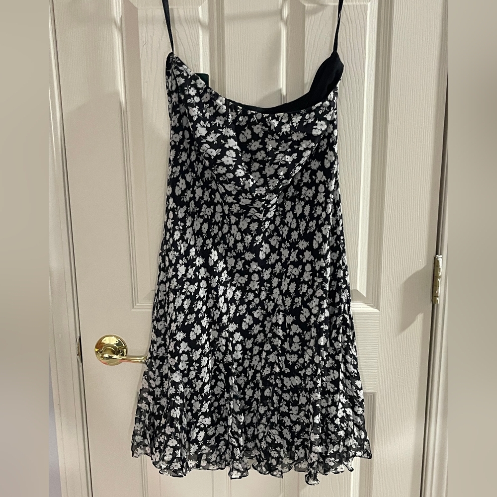 NWT Lauren Ralph Lauren Vintage‎ Y2K Womens Black White 100% Silk Floral Skirt M